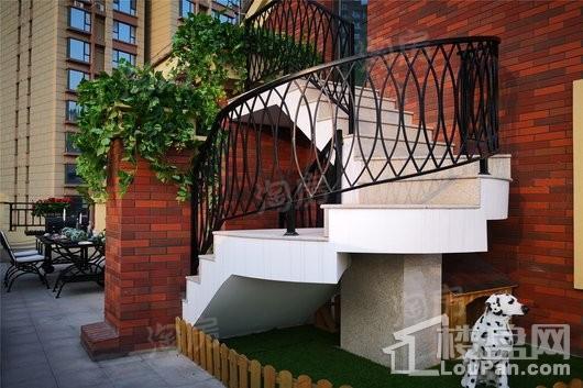 百岛绿城样板间