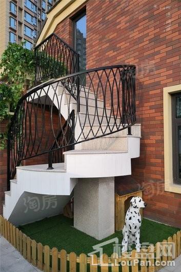 百岛绿城样板间