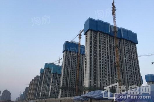 融创中心实景图