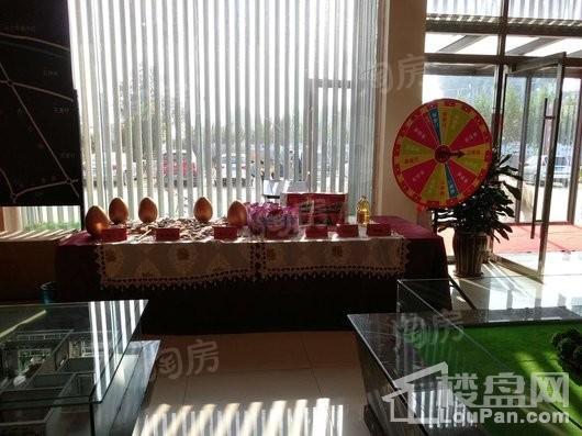 水润华府实景图