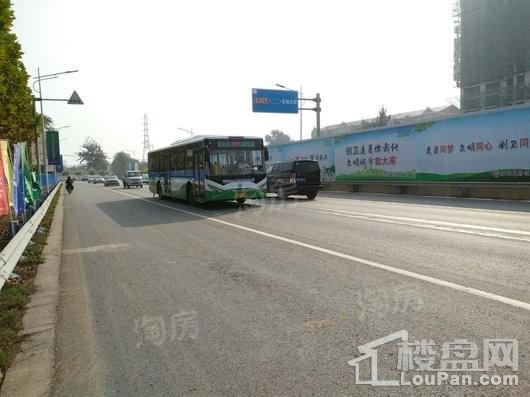 水润华府配套图