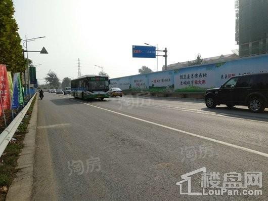 水润华府配套图