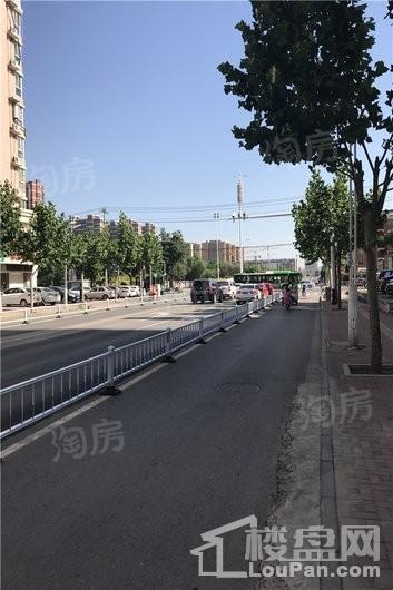 周边配套图