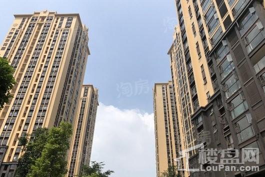 万彩城市花园实景图