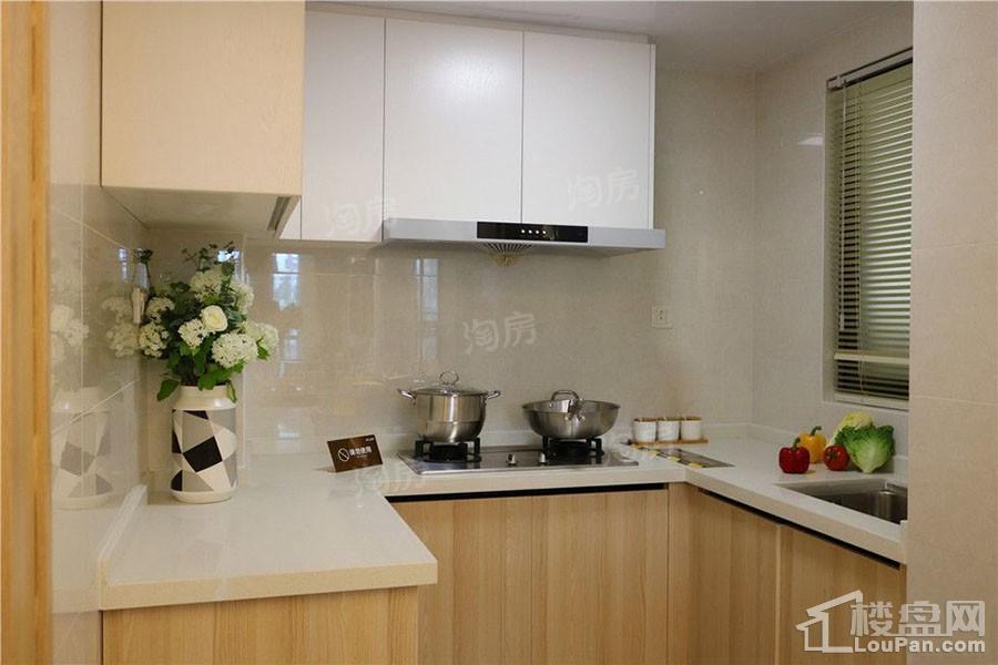 远洋山水样板间