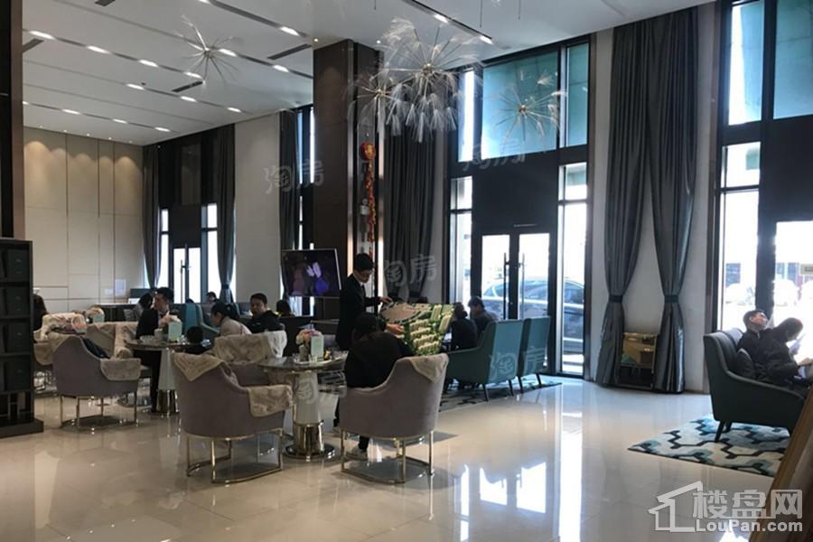 万科翡翠公园实景图