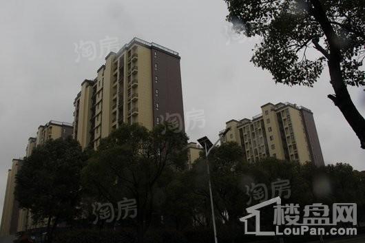 建屋天著实景图