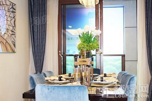 招商·雍华府样板间