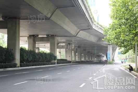 招商·雍华府配套图