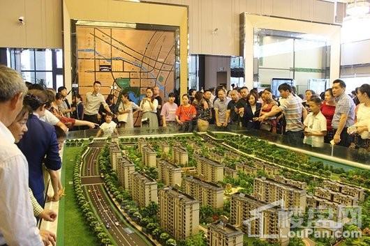 美的合景·公园天下实景图