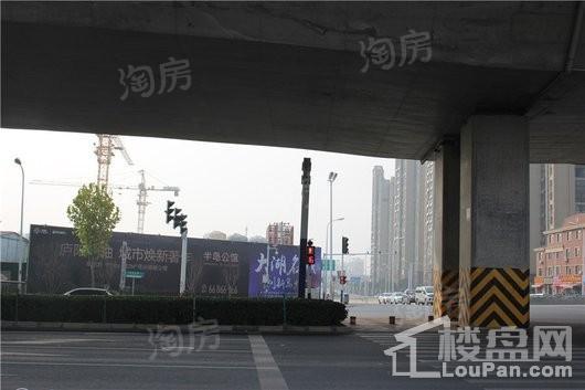 半岛公馆配套图