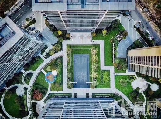 融创长江壹号实景图