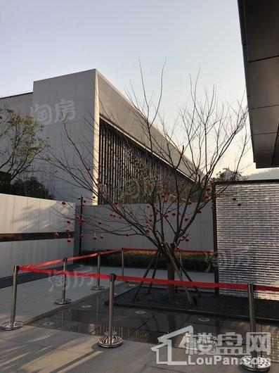 万科中南·翡翠江湾实景图