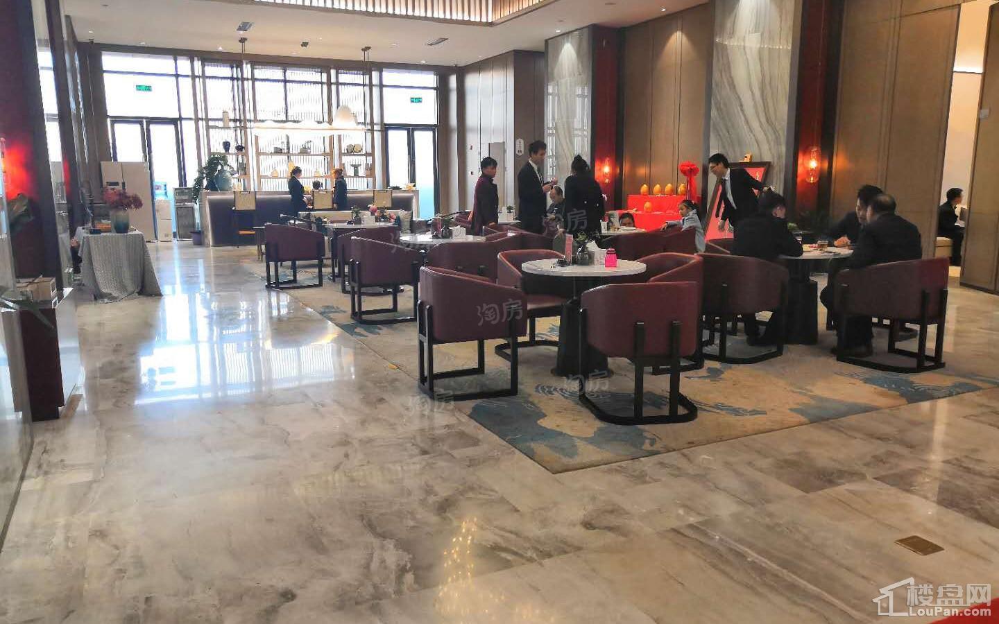 和泓融成府实景图