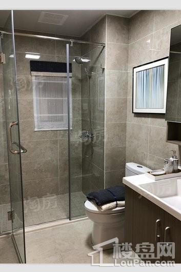 保利中央公园样板间