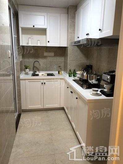 保利中央公园样板间