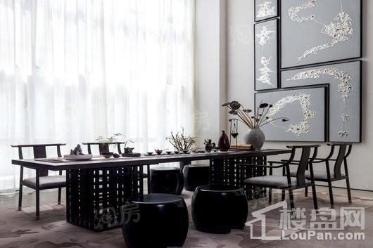 金辉中央云著样板间