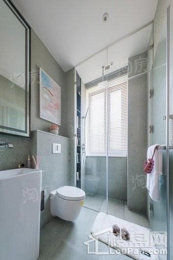 金辉中央云著样板间