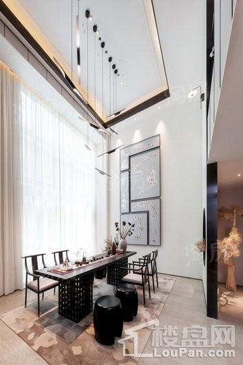 金辉中央云著样板间