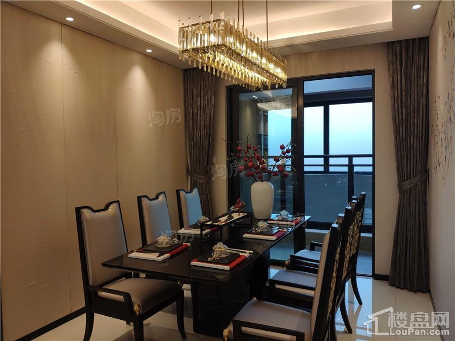 龙光玖珑郡样板间