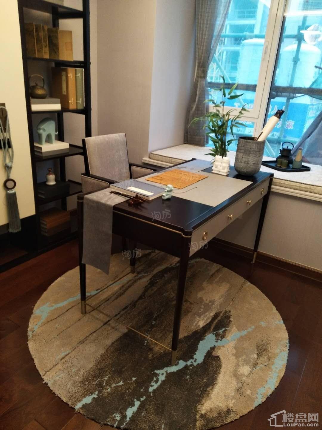 蓝湾华府样板间