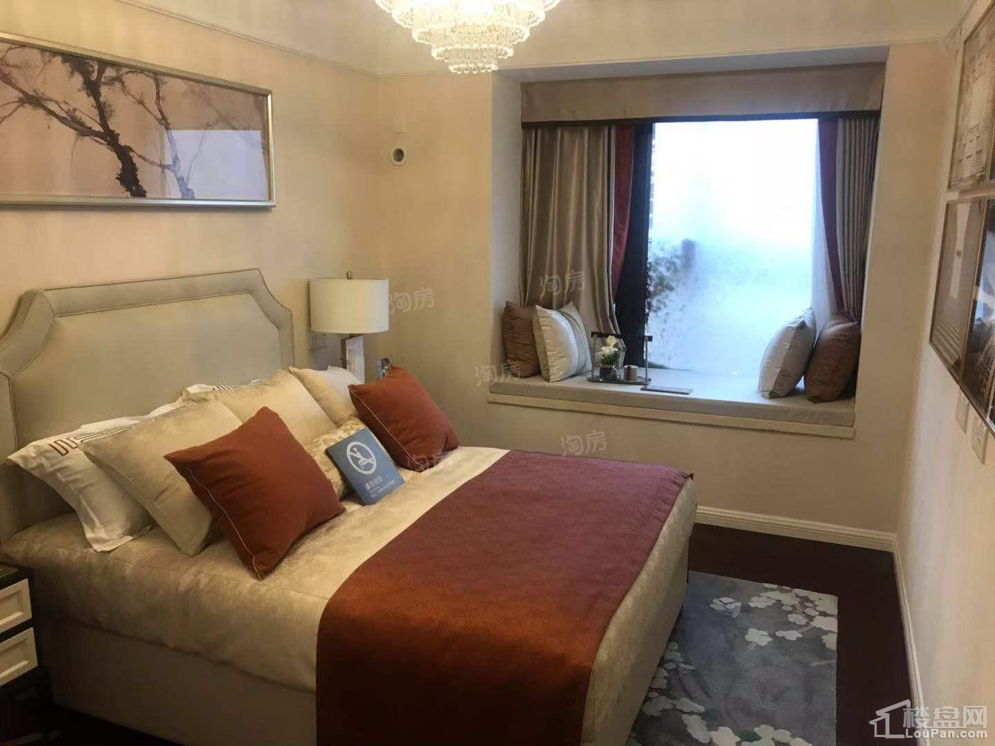 蓝光雍锦园样板间