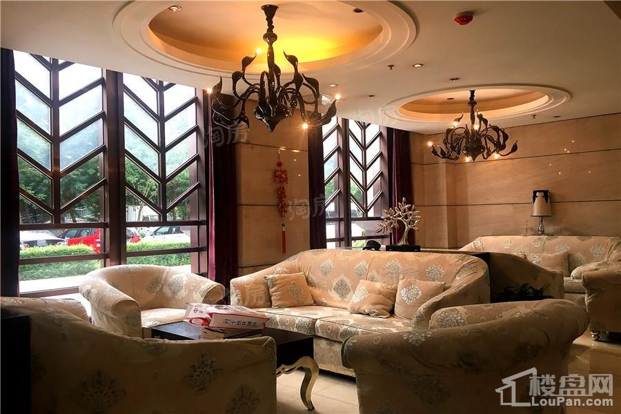 宝地铭门实景图