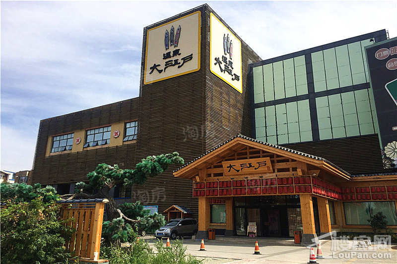 宏发浣花溪实景图