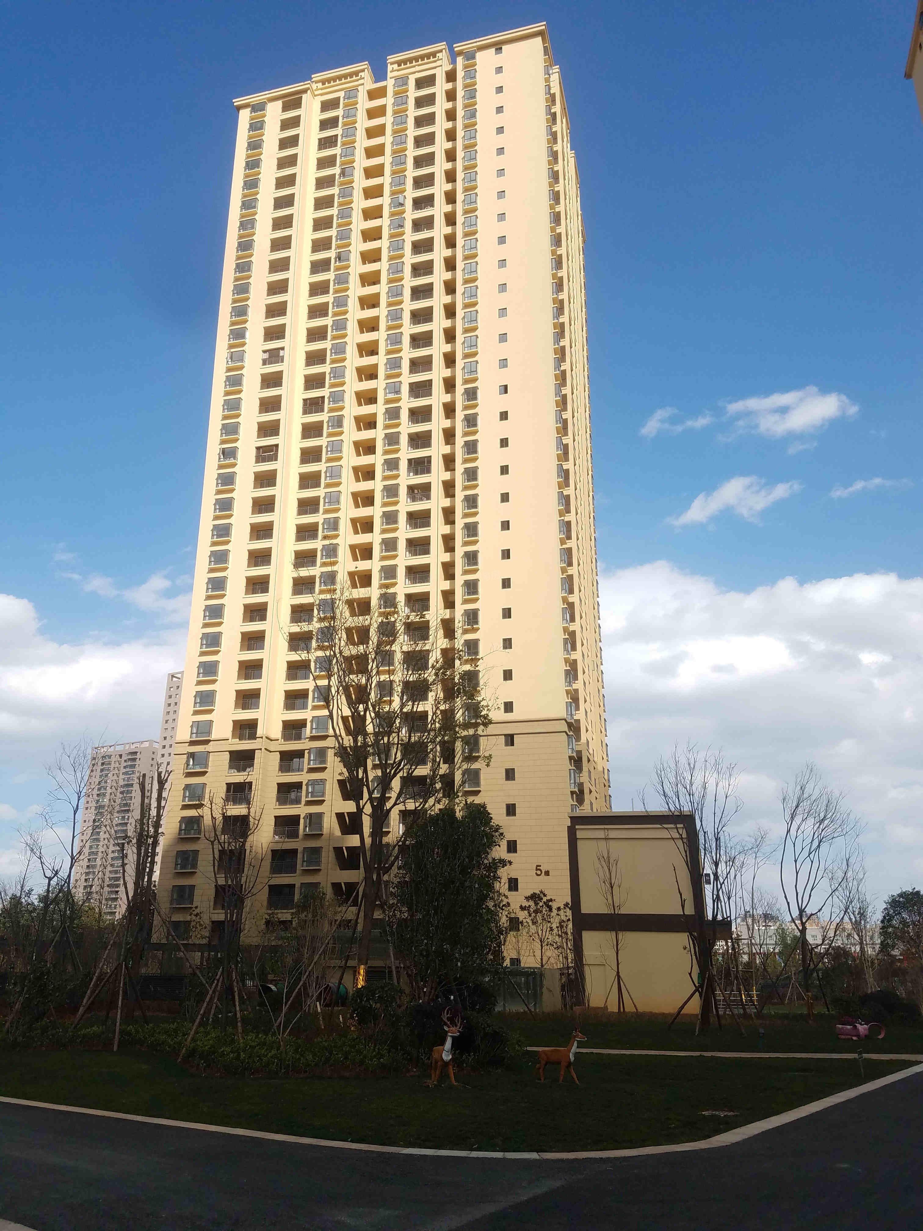 恒泰·滇池名门实景图