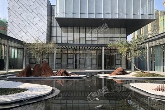 中洲半岛城邦实景图