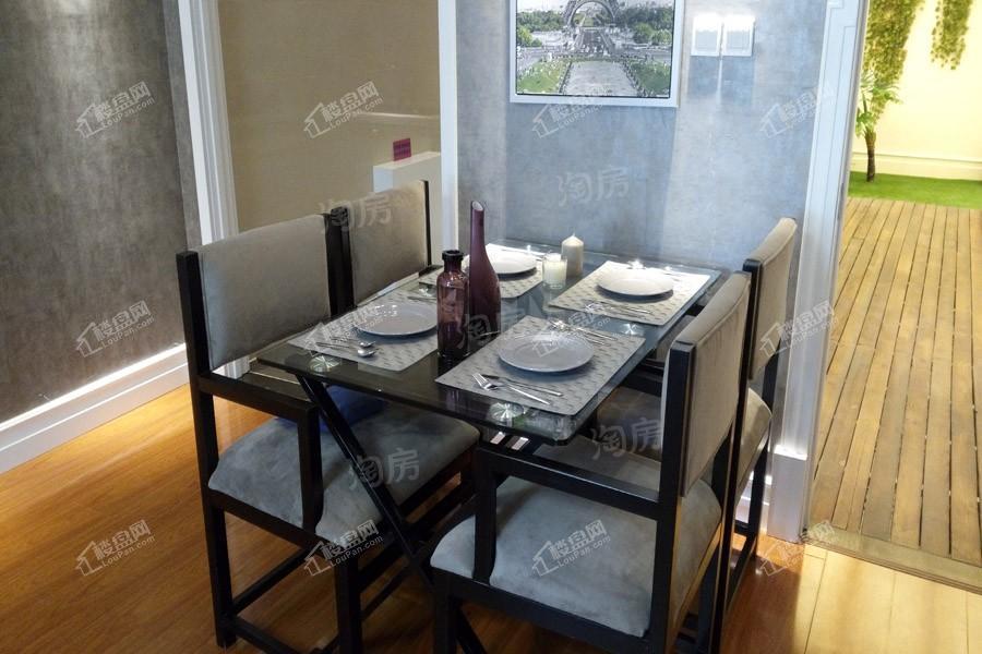 广厦绿园样板间