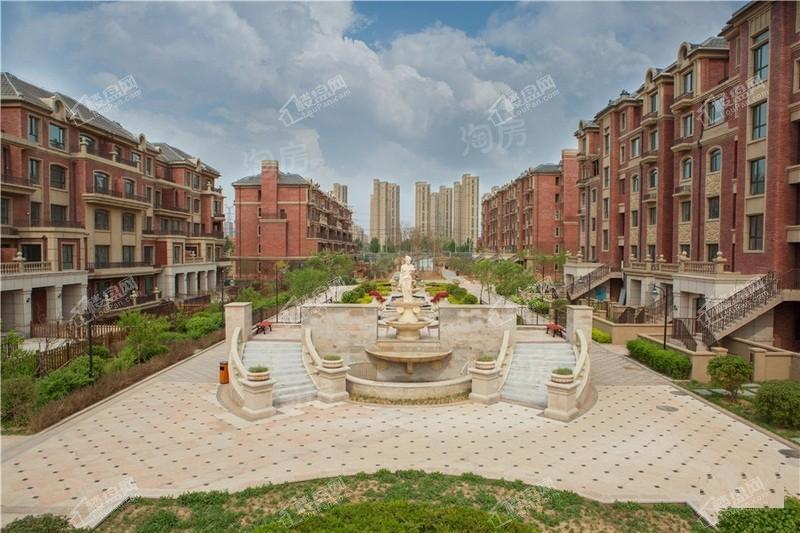 卓尔沈阳客厅实景图