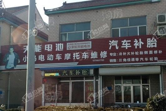 御龙湾配套图