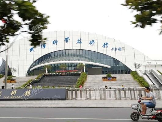 新港长江府配套图