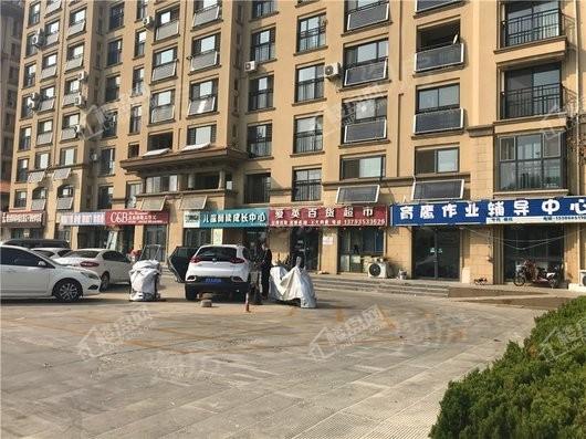 桦林颐和苑商业圈实景图