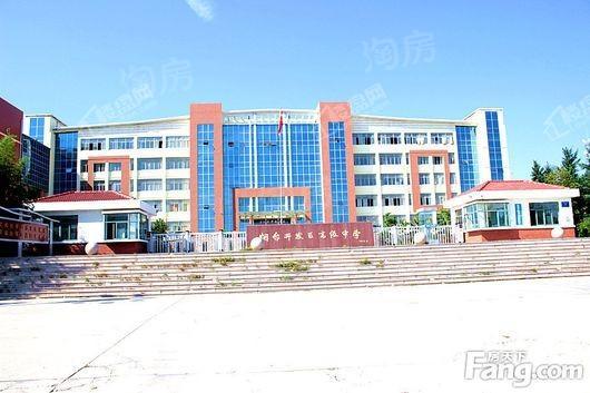 佰和凤台山地块配套图
