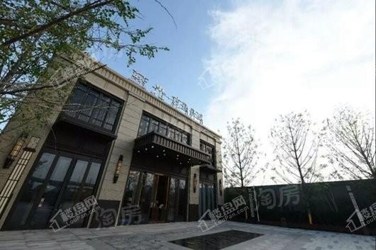 蓝光雍锦锦湖商铺实景图