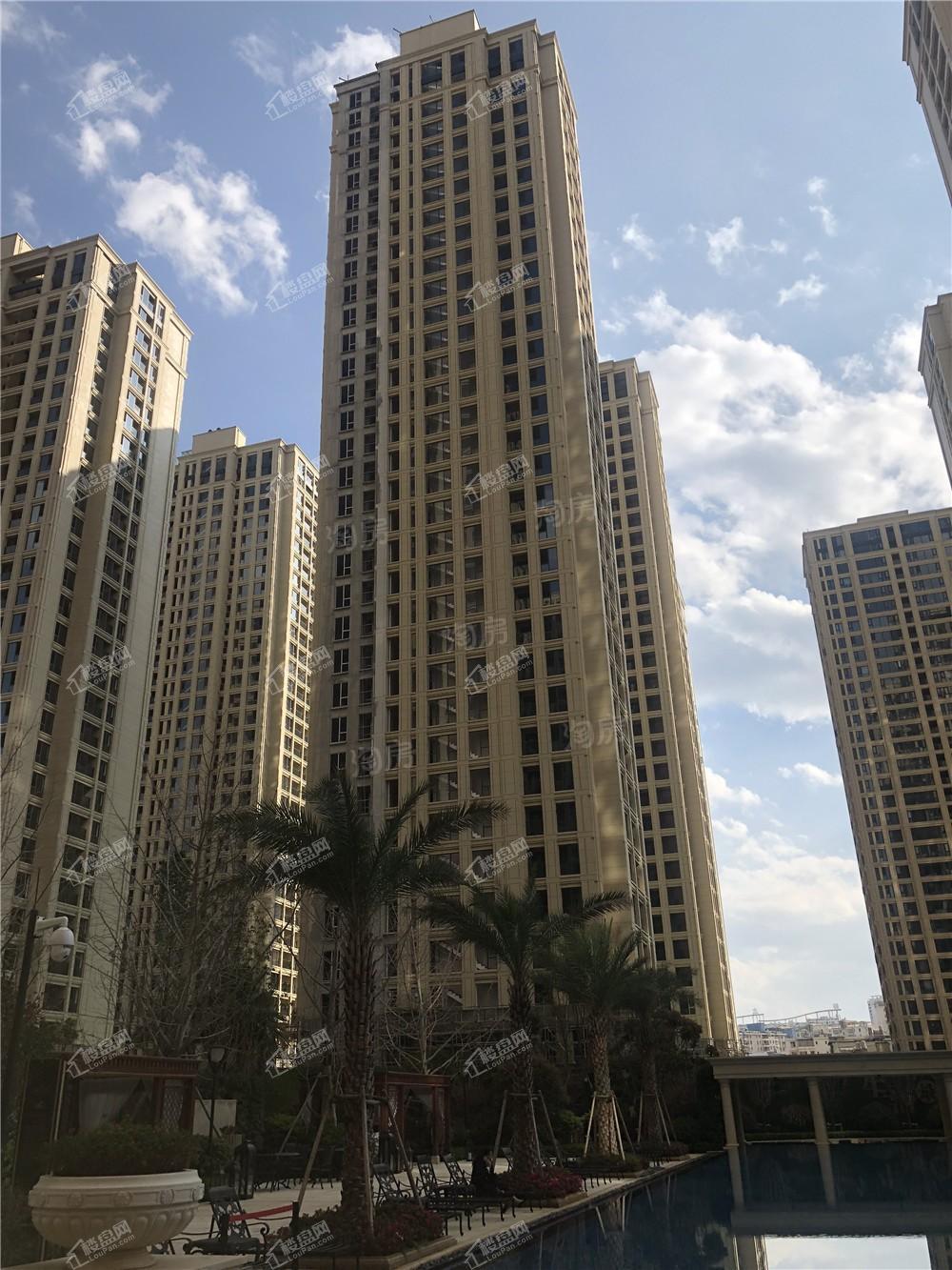 绿城·春江明月实景图