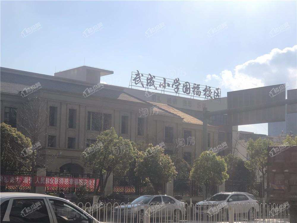 绿城·春江明月配套图