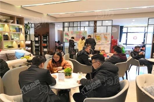 佳荷明都实景图