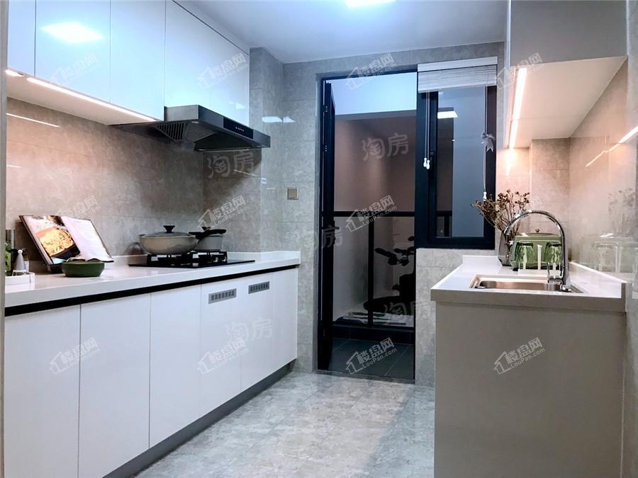 融创溪湾首府样板间