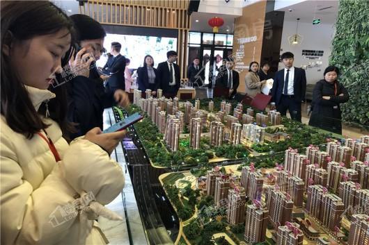 世界冠郡四期璟峰实景图