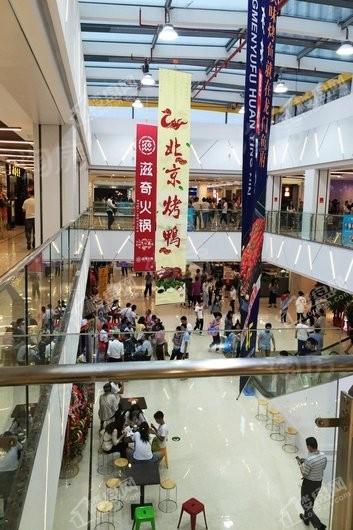奥邦大润发广场实景图