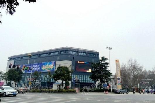 九久奥特莱斯广场配套图