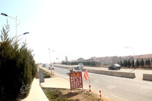 珑泉望园实景图