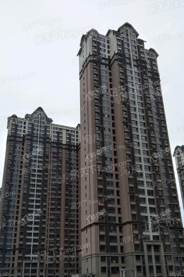 视界城中央大街实景图