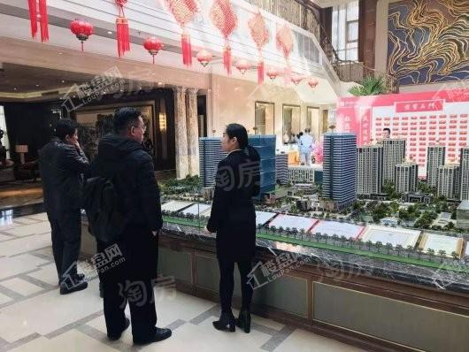 中冶盛世广场实景图