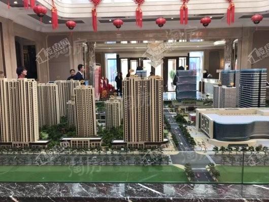 中冶盛世广场实景图