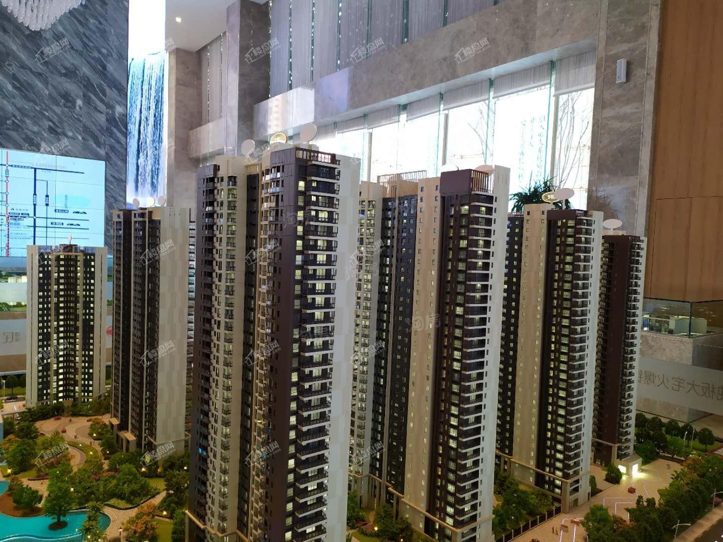 融城·昆明湖实景图