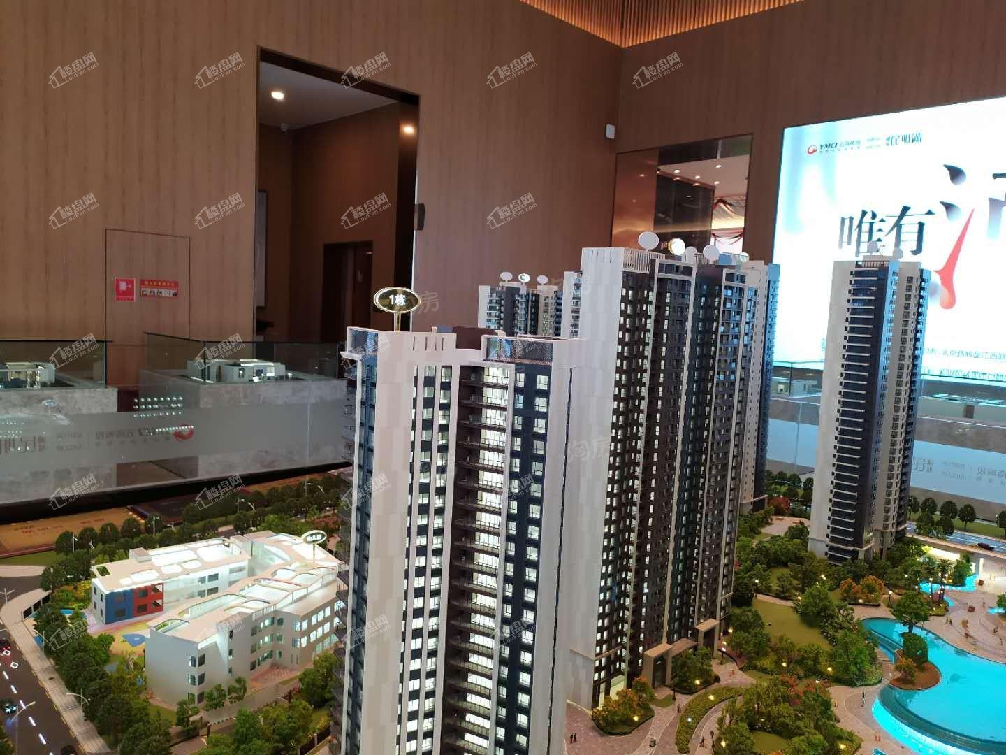 融城·昆明湖实景图